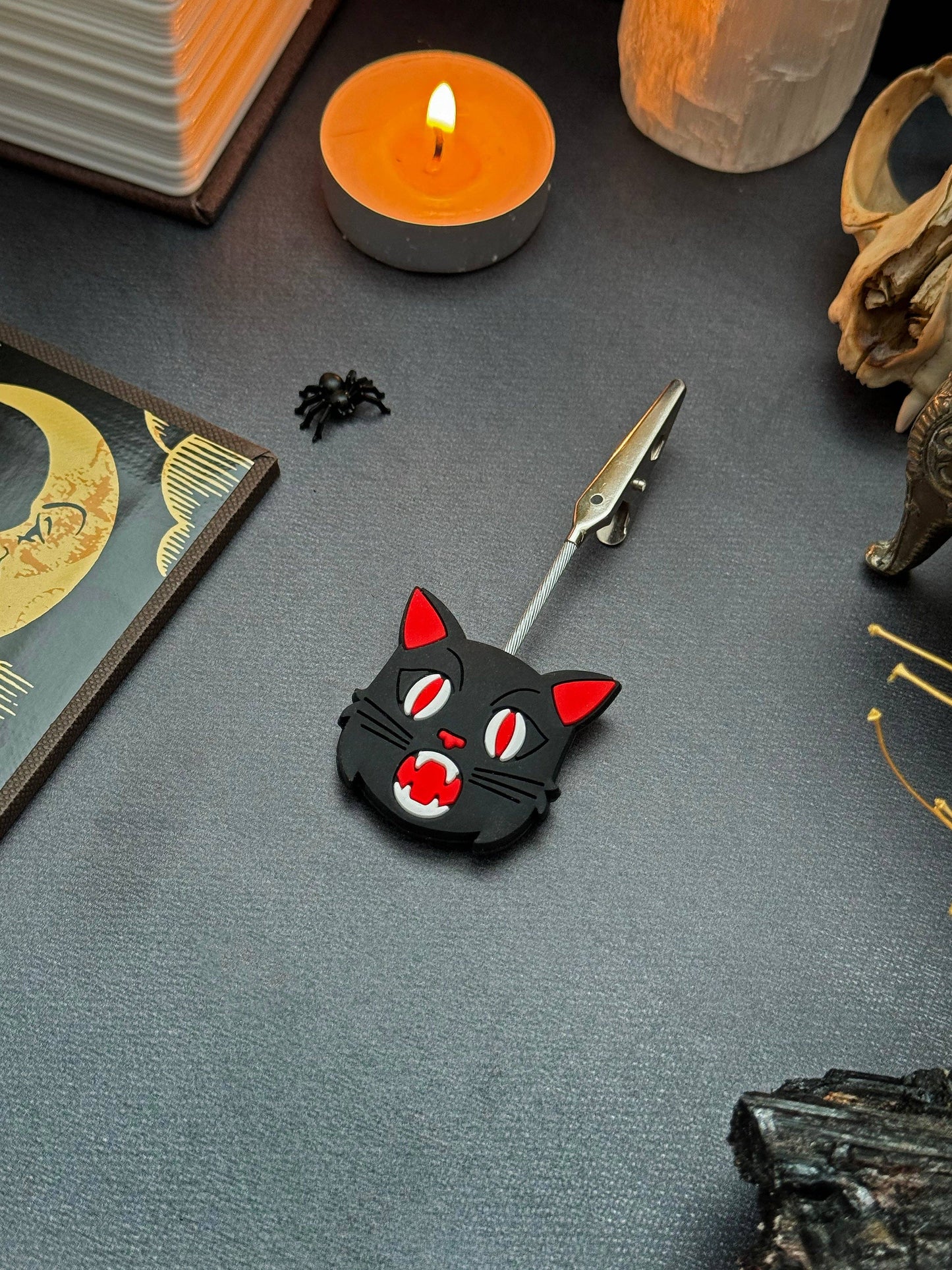 Black Cat Clip